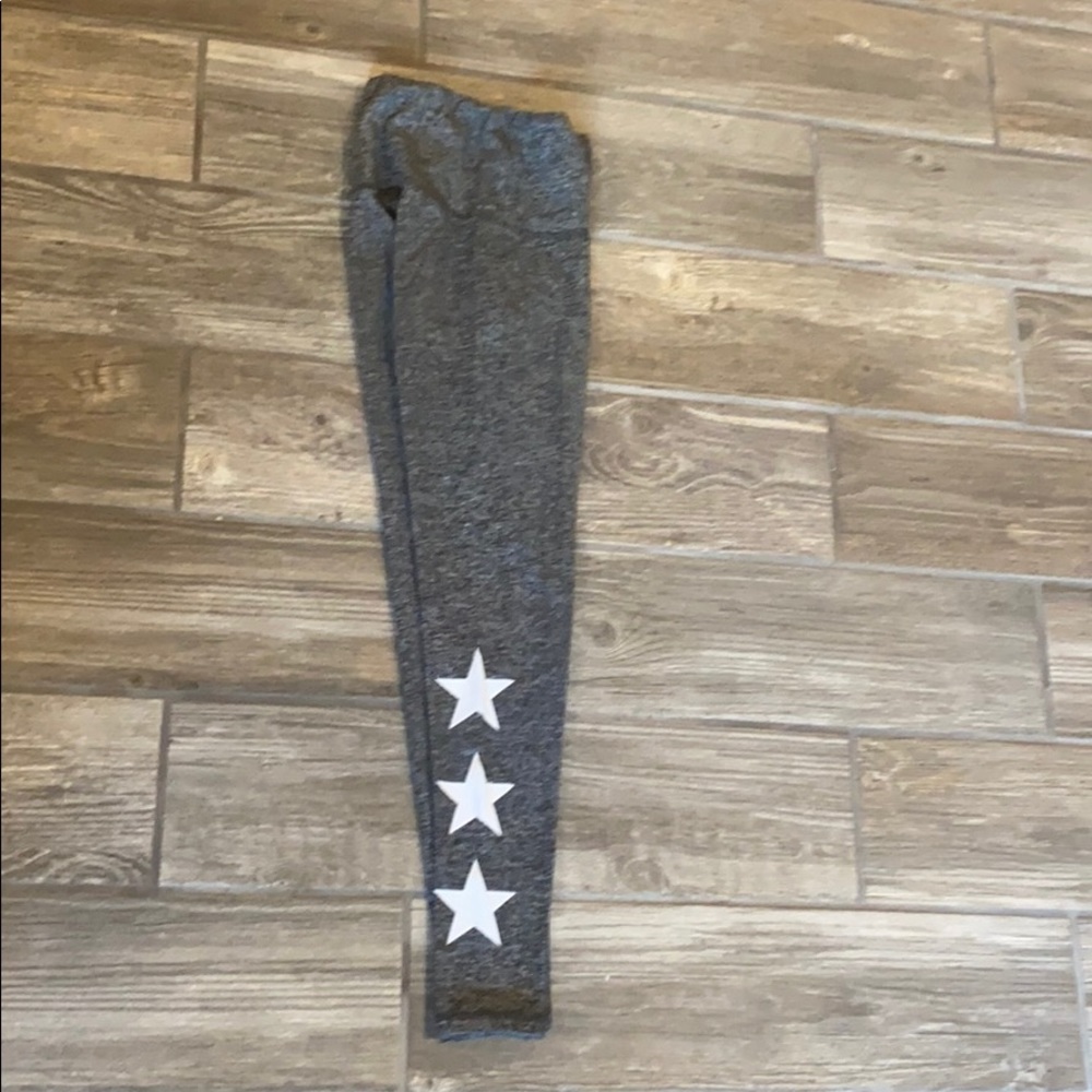 Strut This Lycra leggings with stars